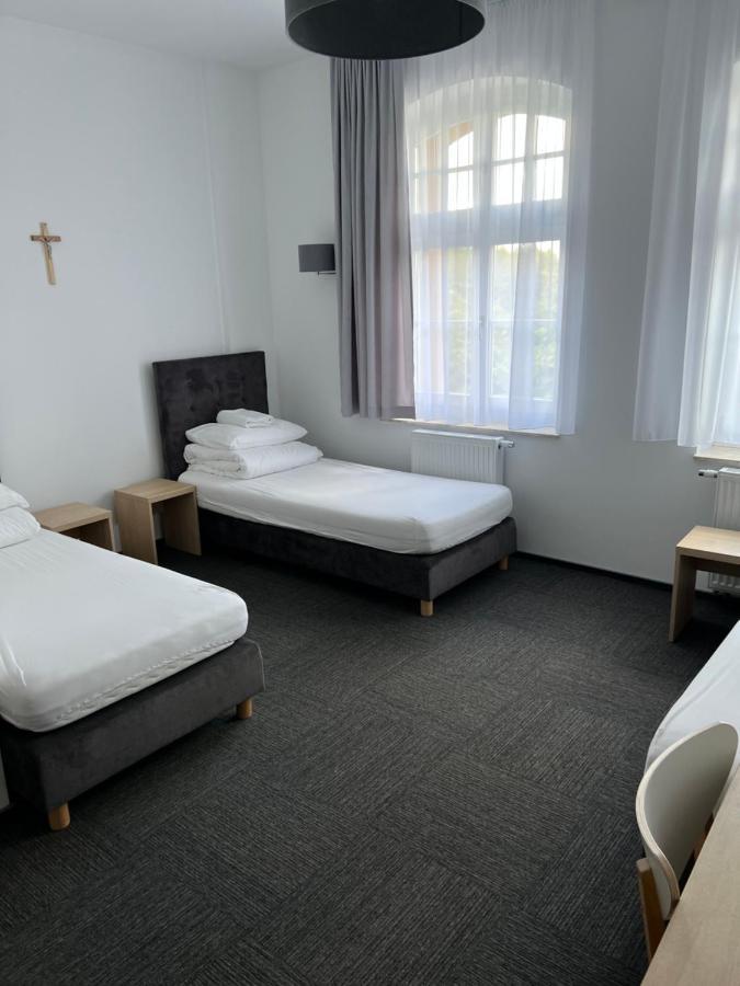 Domus Mariae Gietrzwald Hostel Ngoại thất bức ảnh