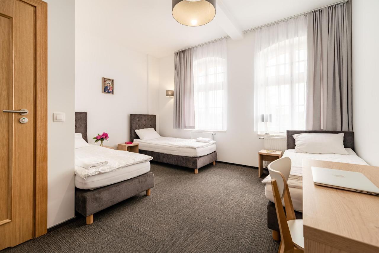 Domus Mariae Gietrzwald Hostel Ngoại thất bức ảnh