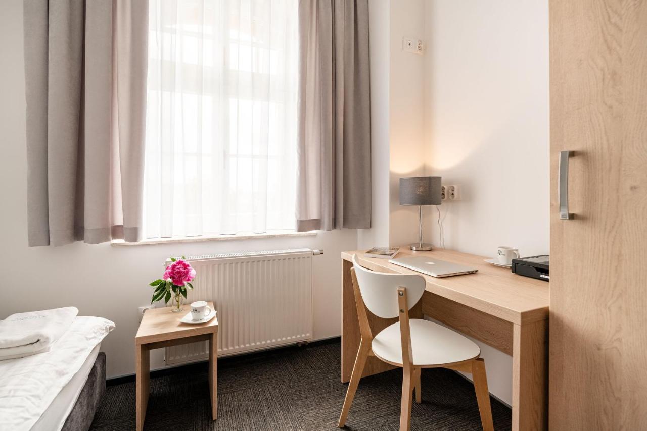 Domus Mariae Gietrzwald Hostel Ngoại thất bức ảnh